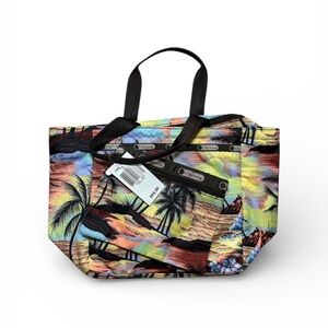 LeSportsac 2006 RARE Hawaiian Malibu Tote (Brand New with Tag)
